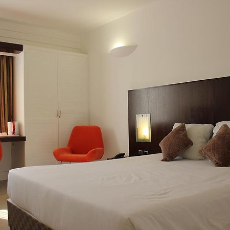 Hotel Le Saint Denis المظهر الخارجي الصورة