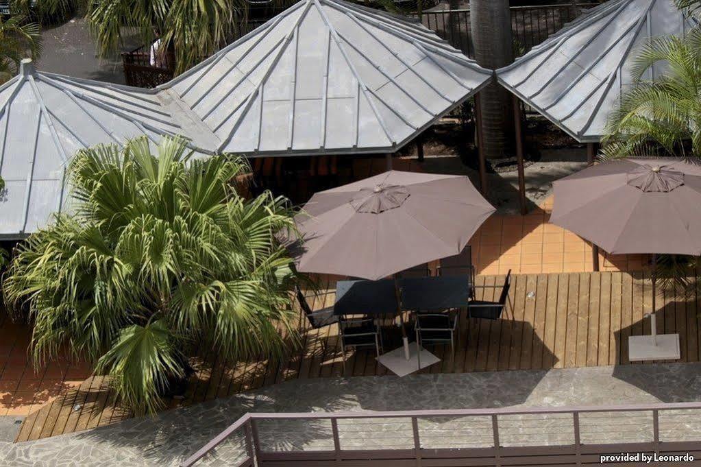 Hotel Le Saint Denis المطعم الصورة