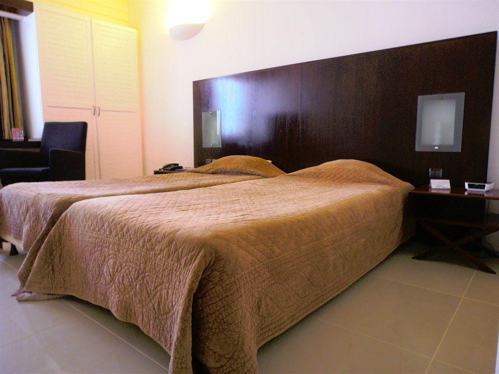 Hotel Le Saint Denis المظهر الخارجي الصورة